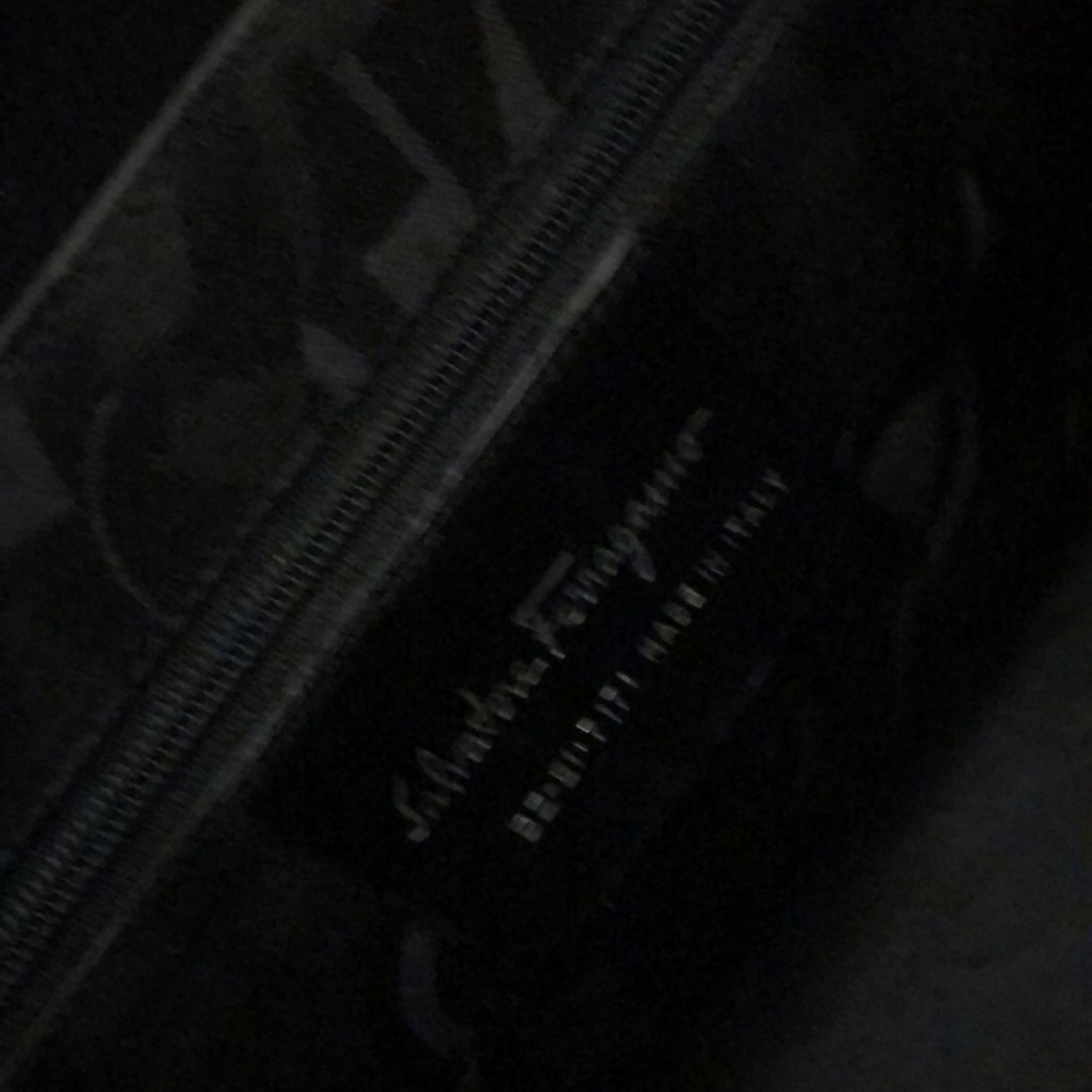 Salvatore ferragamo black vintage bag - Picture 10 of 14